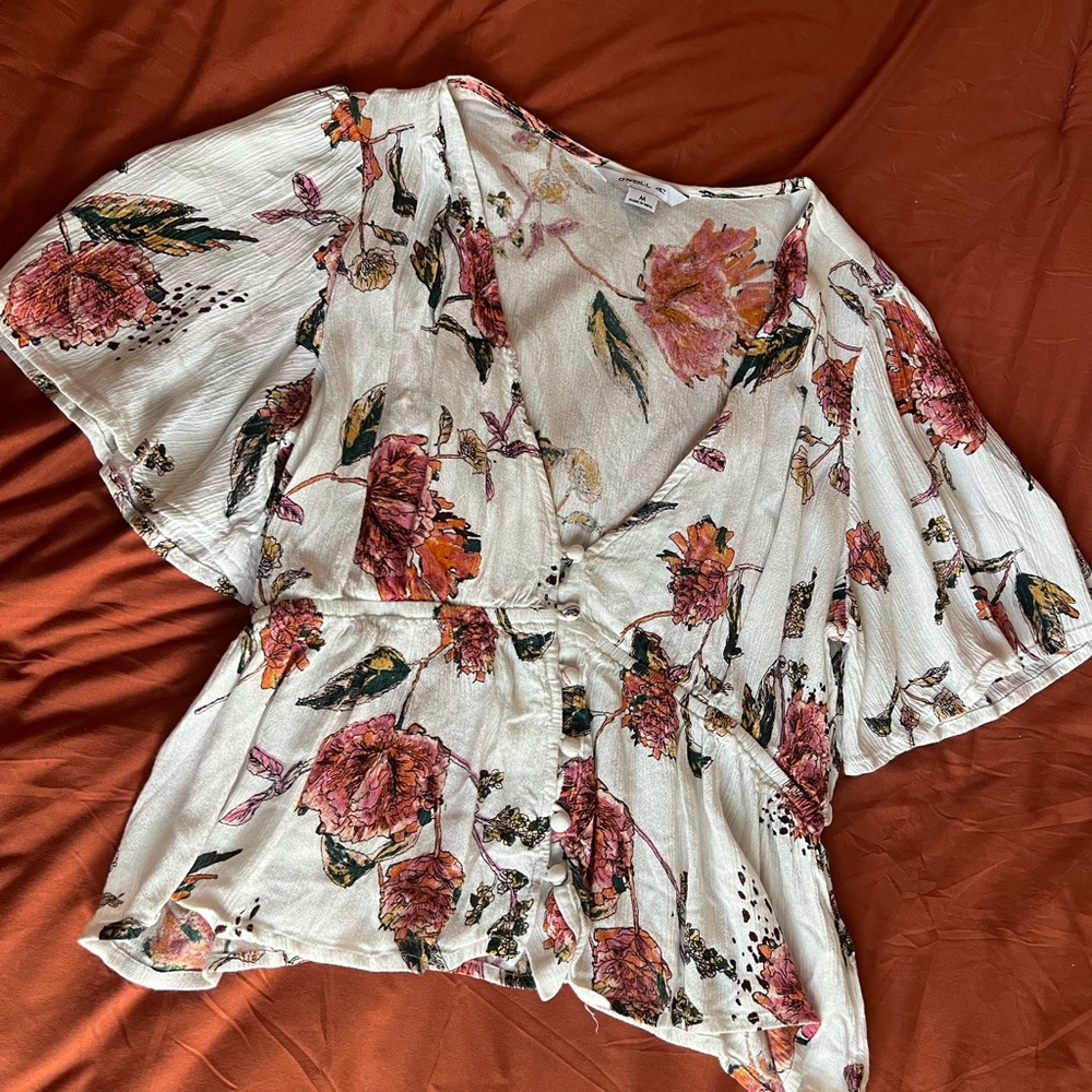EUC Medium O’Neill Floral Peplum Top